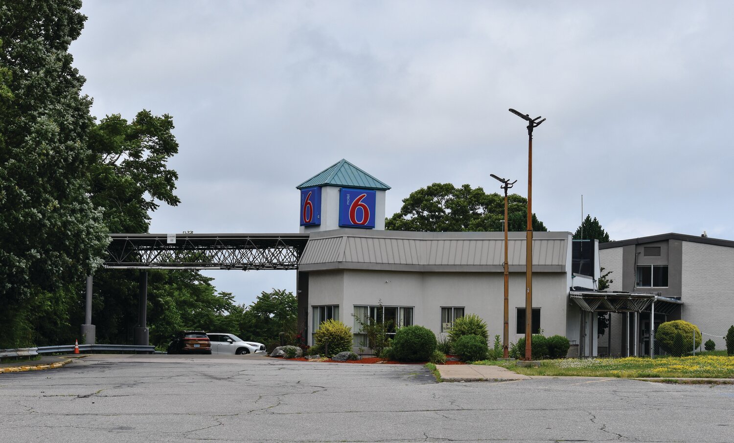 The Motel 6 in Warwick now houses more than a hundred homeless